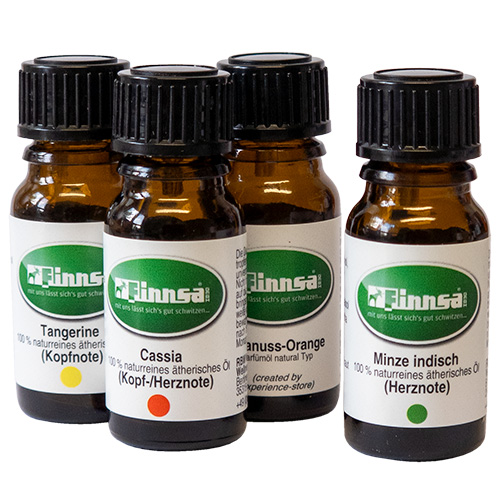 Holzkoffer inkl. 72 x 15 ml ätherische Öle