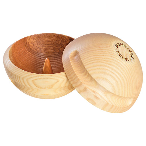 Eisaufguss-Kugel aus Eschenholz