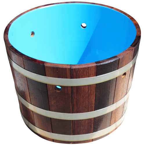 Eimer-Schwalldusche, Außenausführung V2A